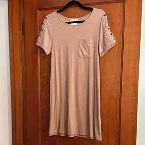 Ruched cut out sleeve tee dress